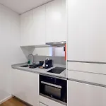 Terro Collection - Eca De Queiros Apartment