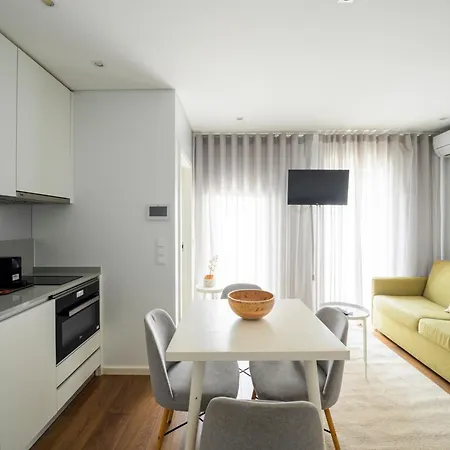 Terro Collection - Eça De Queirós Apartamento *