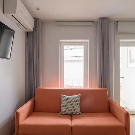Terro Collection - Eca De Queiros Apartment *