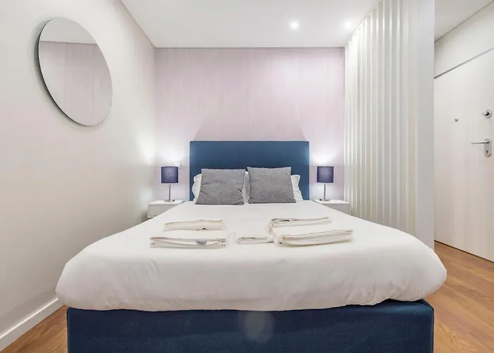 Terro Collection - Eca De Queiros Apartamento *